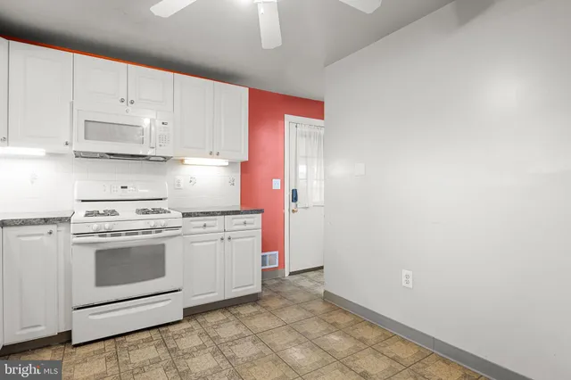 $410,000 | 23 Dark Leaf Drive, Hamilton, NJ 08610