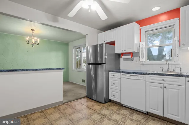 $410,000 | 23 Dark Leaf Drive, Hamilton, NJ 08610