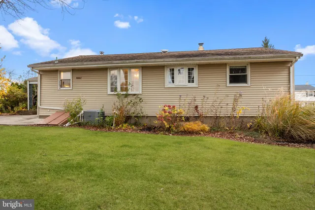 $410,000 | 23 Dark Leaf Drive, Hamilton, NJ 08610