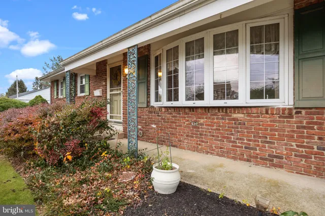 $410,000 | 23 Dark Leaf Drive, Hamilton, NJ 08610