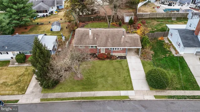 $410,000 | 23 Dark Leaf Drive, Hamilton, NJ 08610