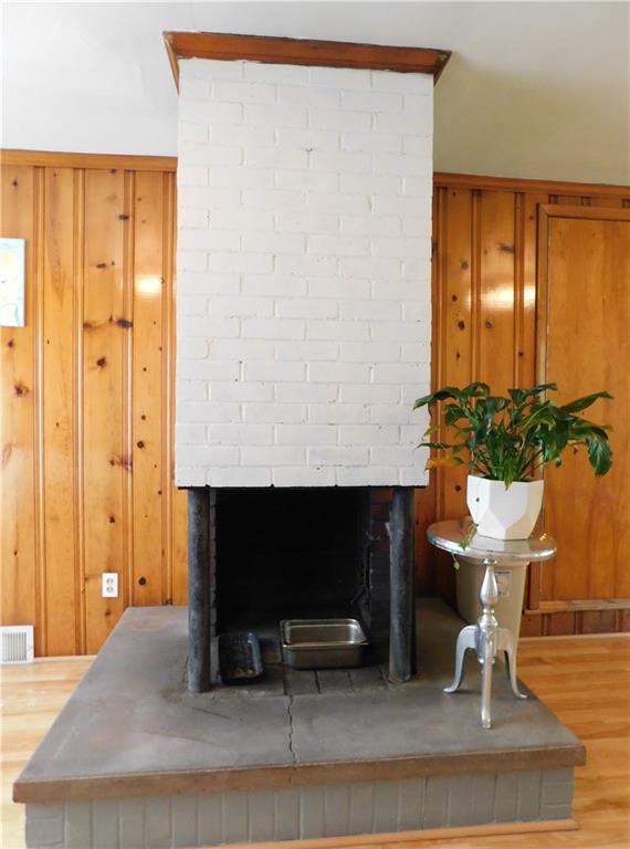 2307 Butler Logan Road Tarentum, PA 15084 - Photo 9 of 22 Gallery Image 9