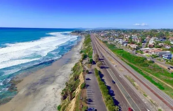 $2,495,000 | 1904 Pariva Drive, Cardiff-by-the-Sea, CA 92007