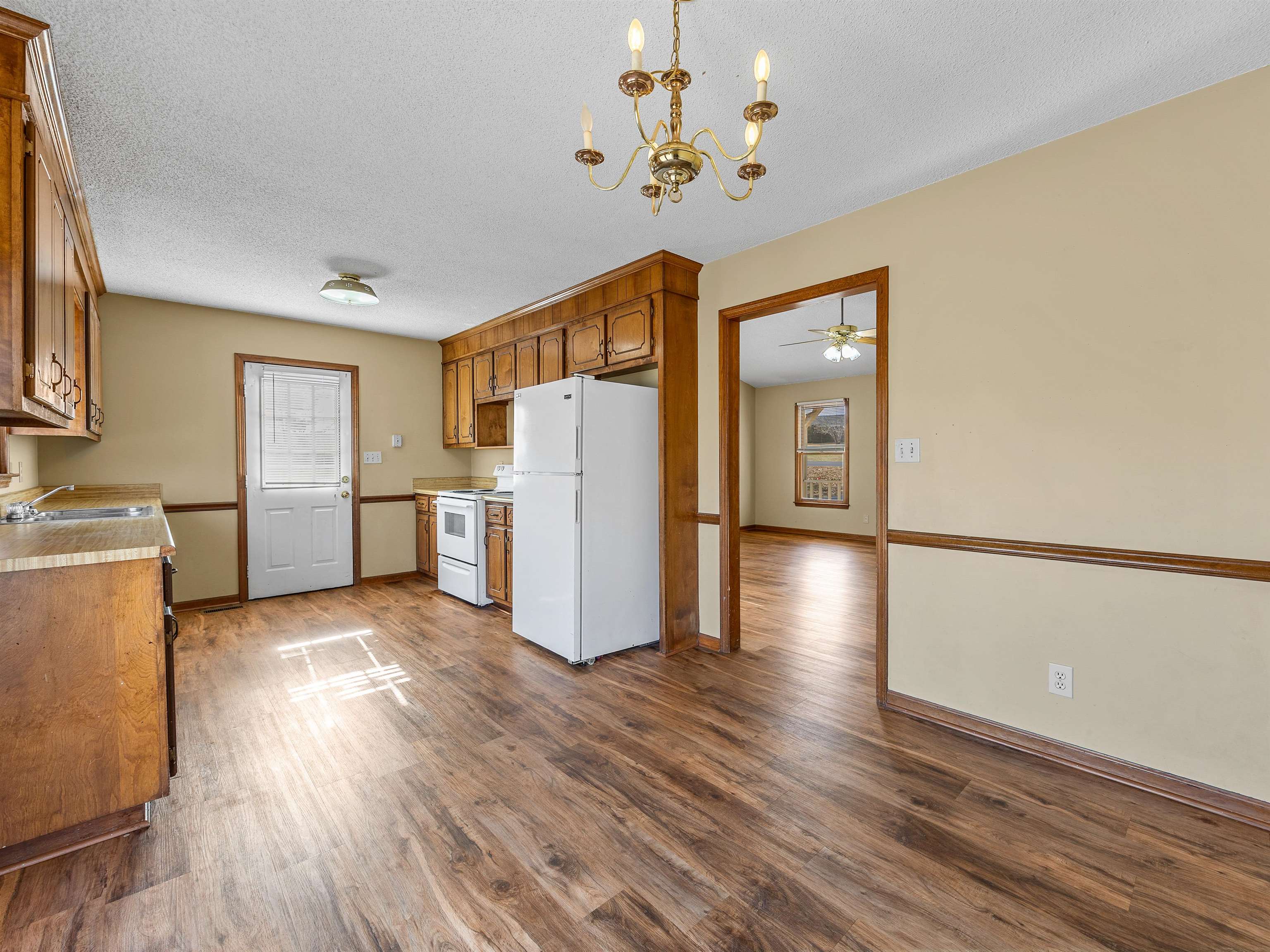 202 Adams Court Inman, SC 29349 - Photo 13 of 35