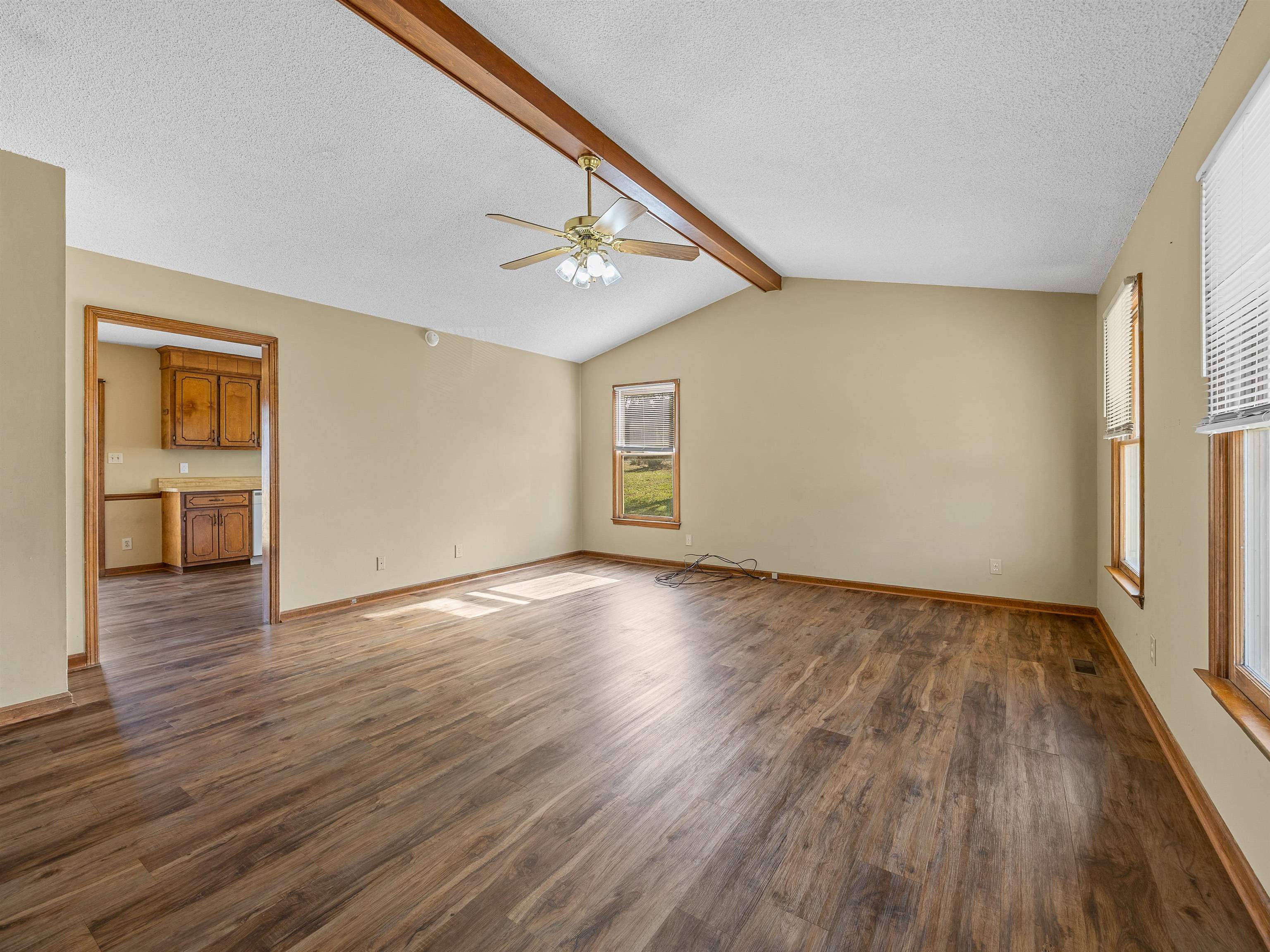 202 Adams Court Inman, SC 29349 - Photo 8 of 35