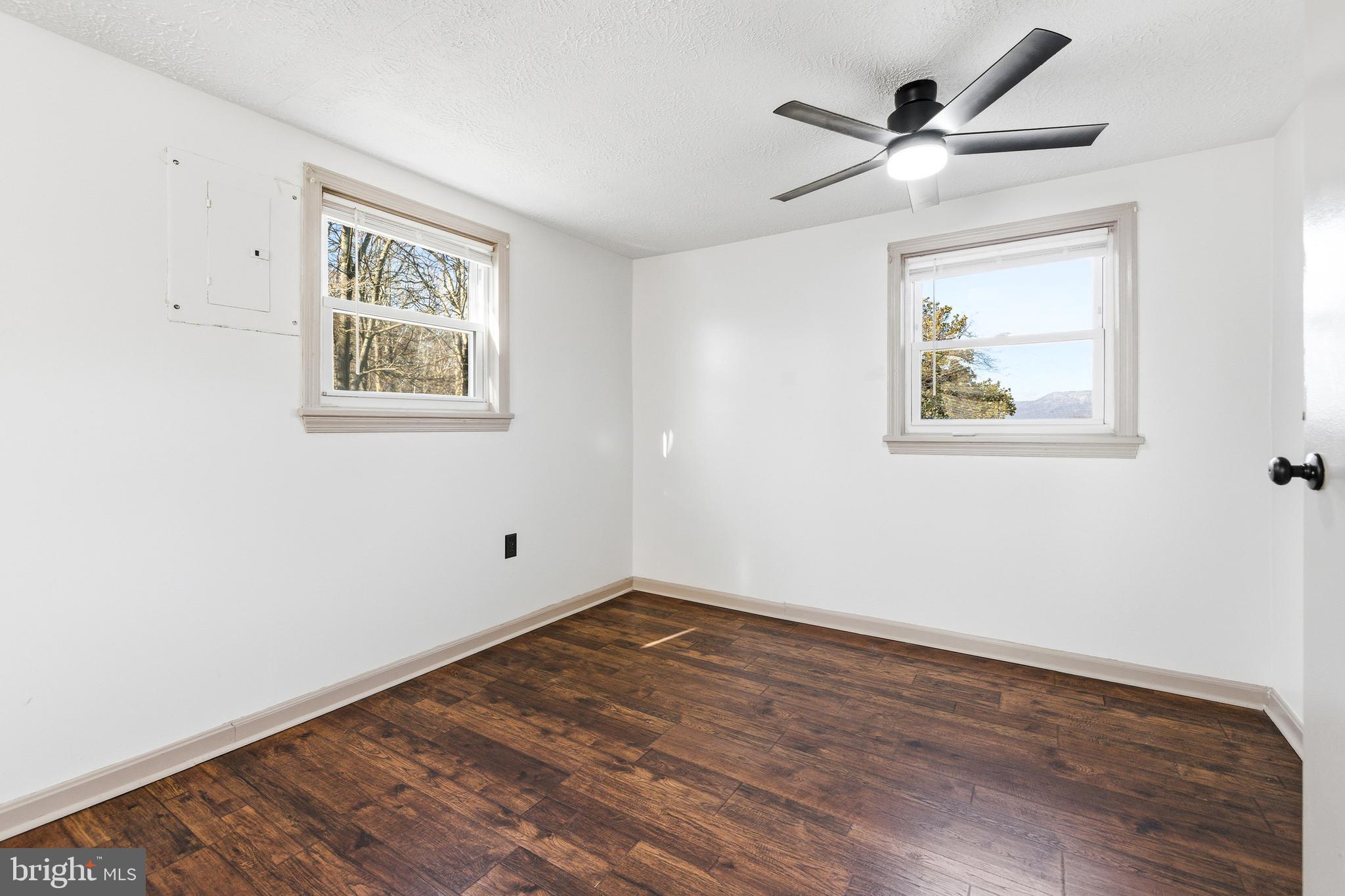 1553 Redman Store Road Luray, VA 22835 - Photo 21 of 69