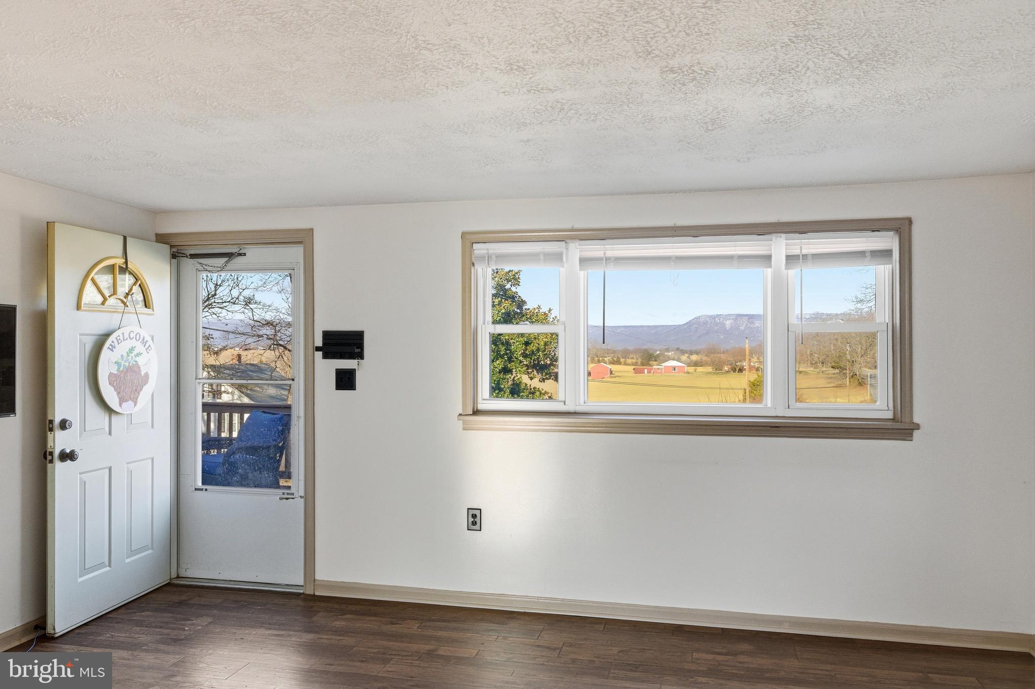 1553 Redman Store Road Luray, VA 22835 - Photo 7 of 69