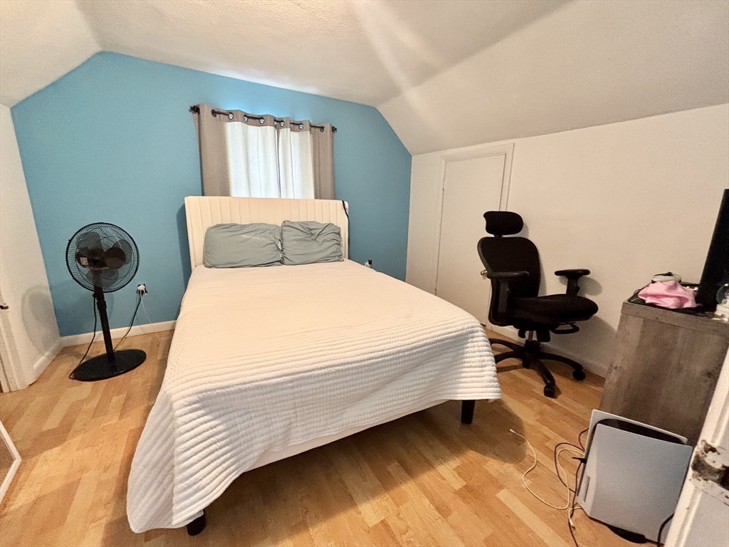 25 Union Street Leominster, MA 01453 - Photo 12 of 35