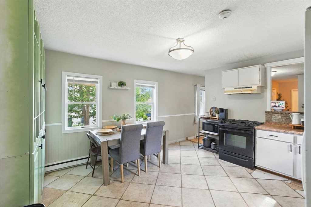 25 Union Street Leominster, MA 01453 - Photo 16 of 35