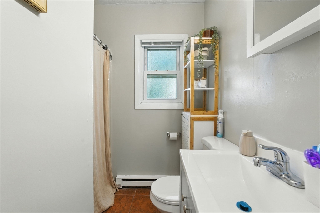 25 Union Street Leominster, MA 01453 - Photo 21 of 35