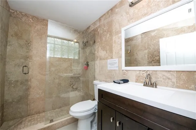 $4,200 | 3322 McKinley Street, Hollywood, FL 33021