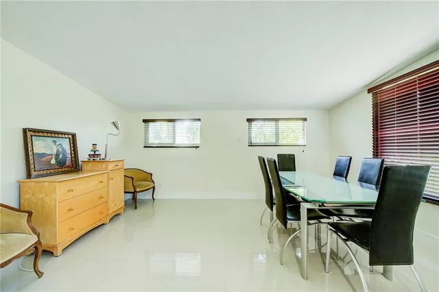 $4,200 | 3322 McKinley Street, Hollywood, FL 33021