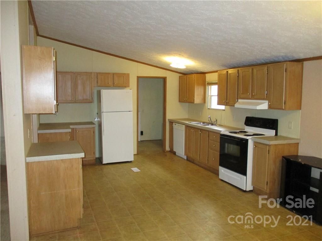 388 Richards Ridge Canton, NC 28716 - Photo 19 of 22