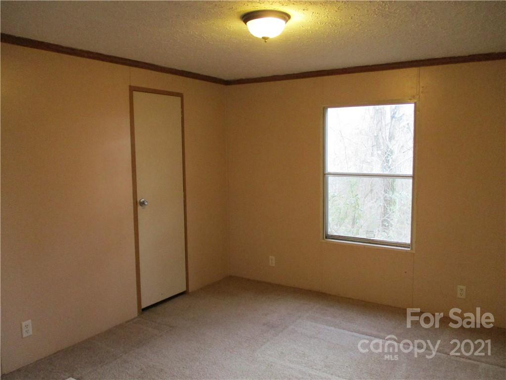 388 Richards Ridge Canton, NC 28716 - Photo 20 of 22