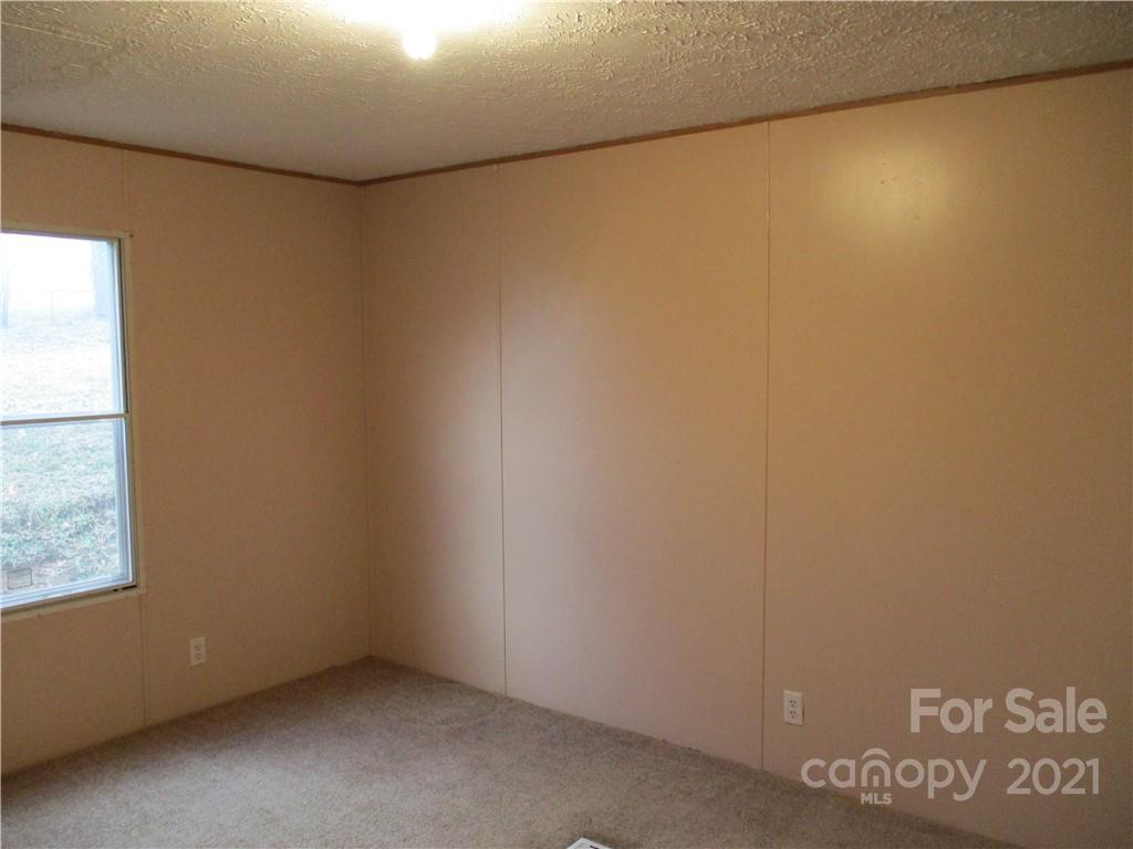 388 Richards Ridge Canton, NC 28716 - Photo 21 of 22