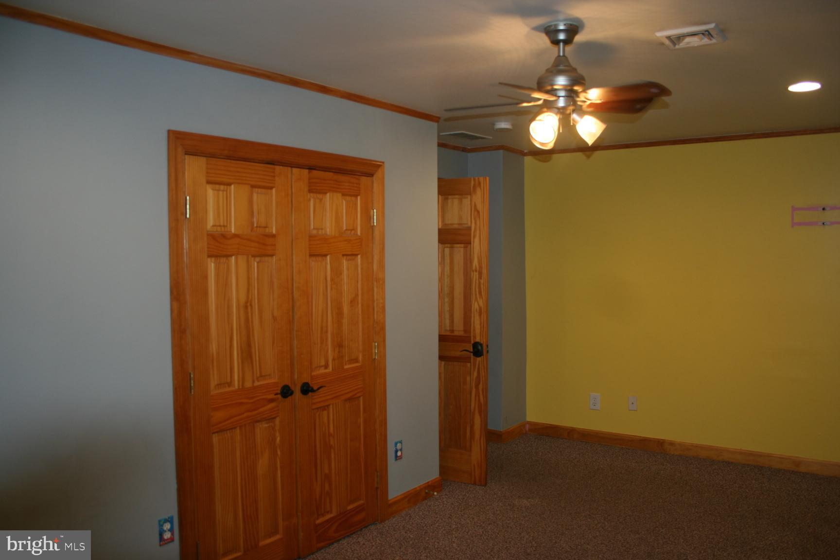 523 South Maple Avenue Maple Shade, NJ 08052 - Photo 17 of 41