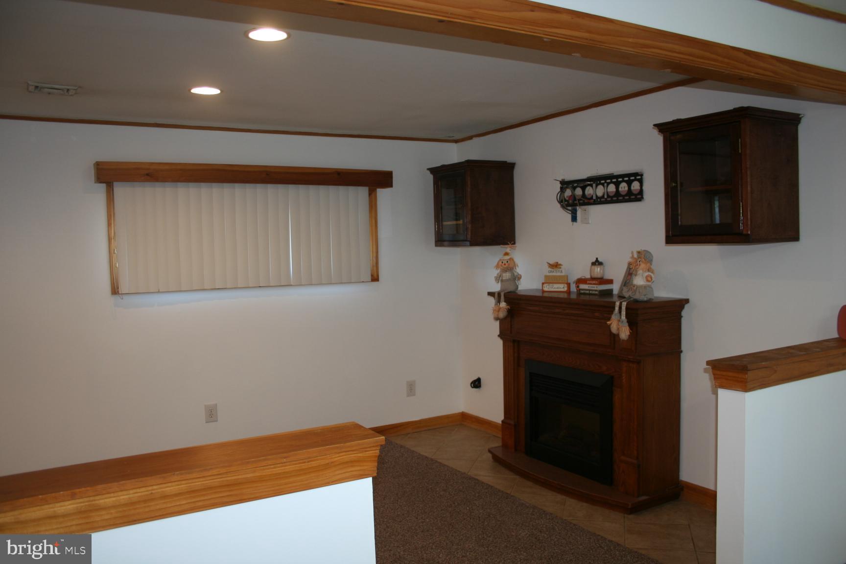 523 South Maple Avenue Maple Shade, NJ 08052 - Photo 4 of 41