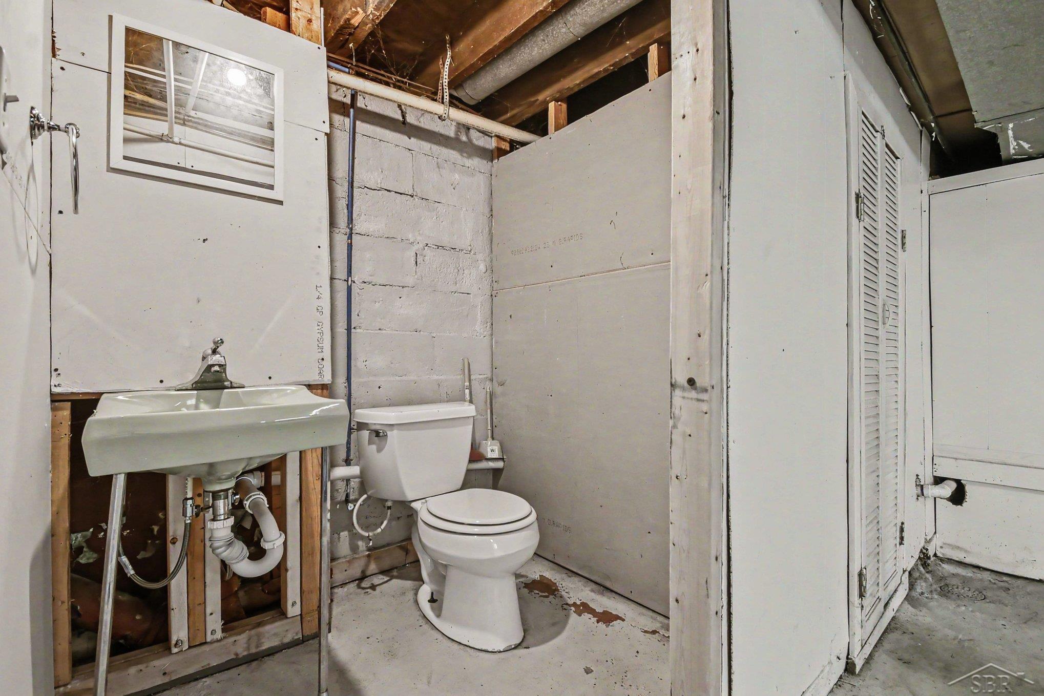 1009 22nd Street Bay City, MI 48708 - Photo 17 of 22