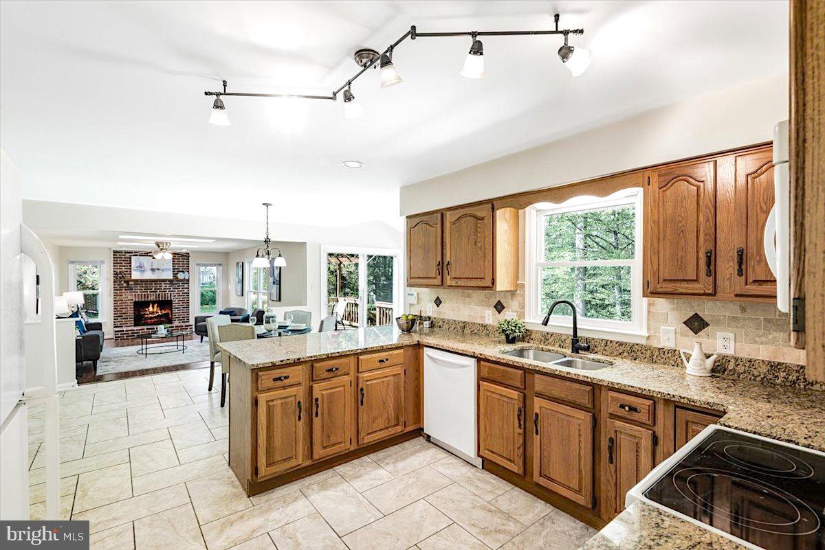 9 Hammond Lane Fredericksburg, VA 22407 - Photo 11 of 50