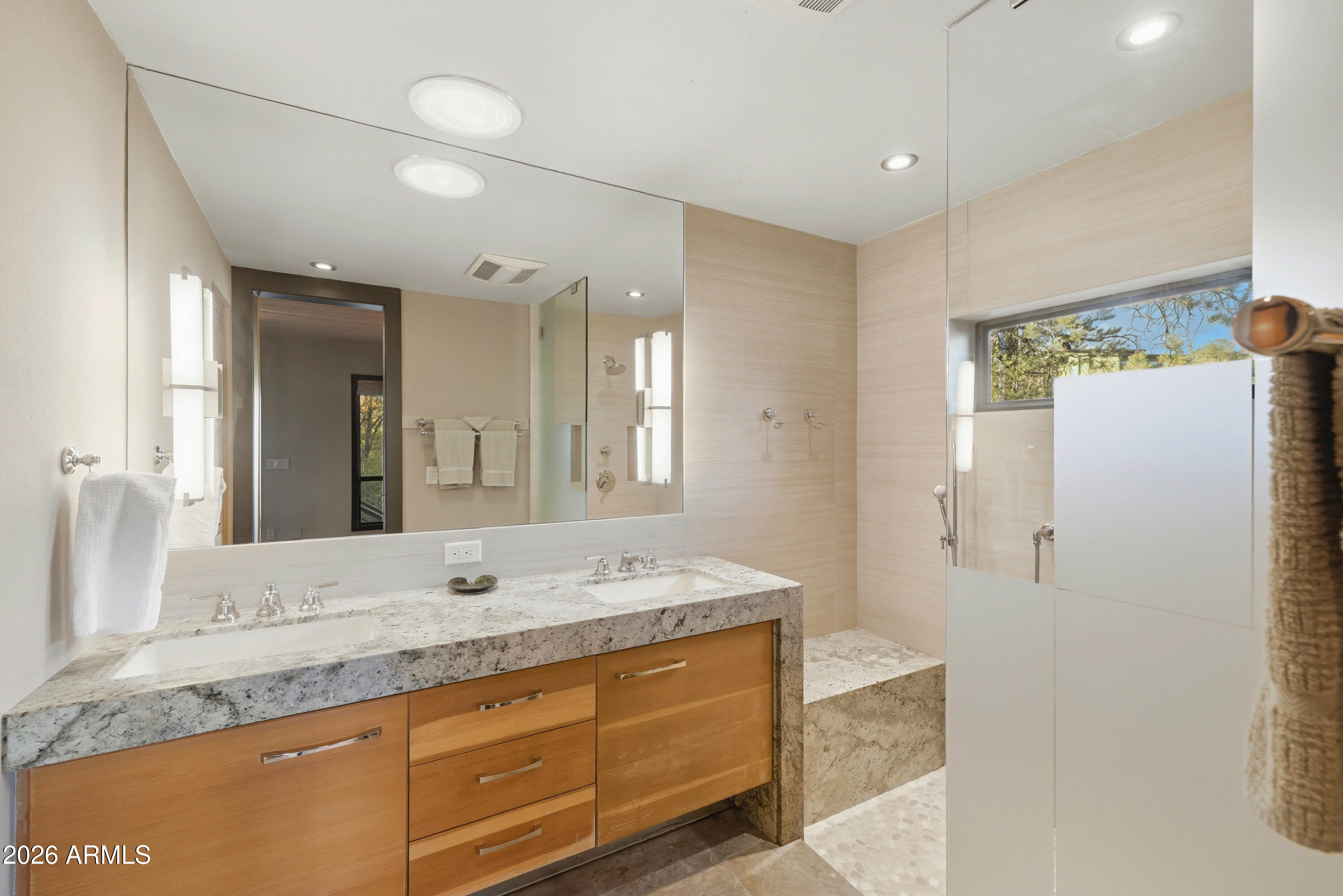 110 Century Road Sedona, AZ 86336 - Photo 45 of 67 Guest Bathroom 3