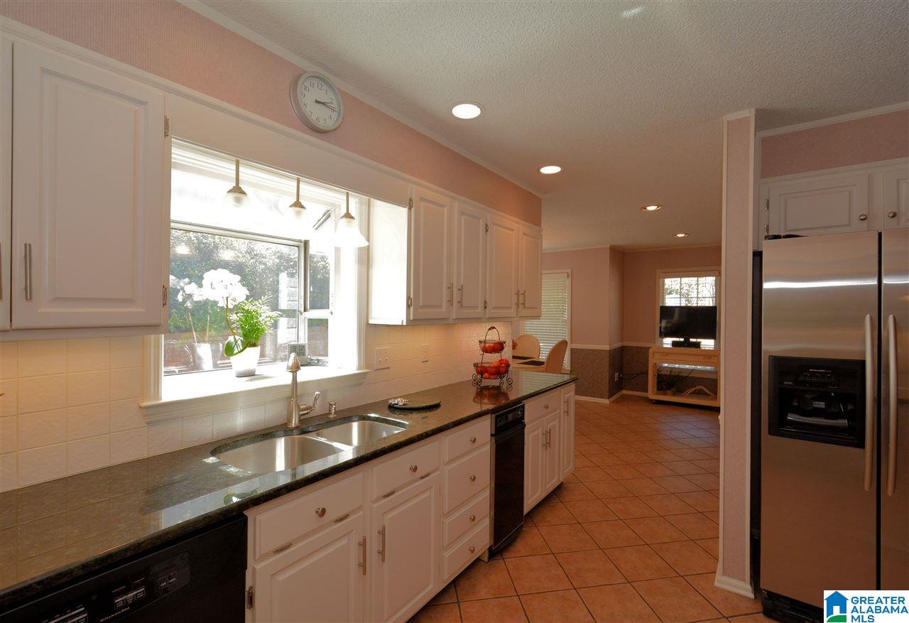 212 Oakmont Road Birmingham, AL 35244 - Photo 15 of 42