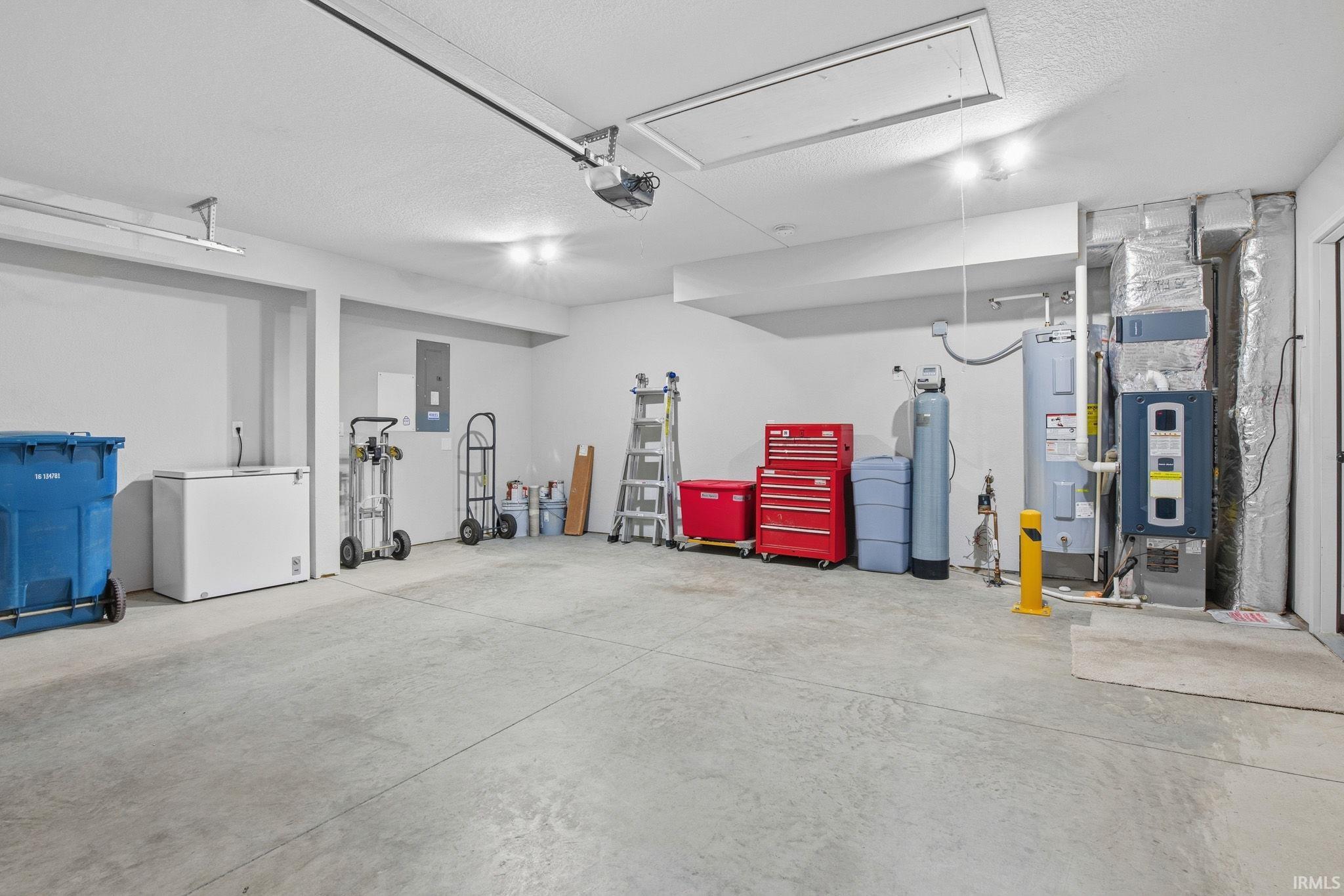 1417 Verdigris Pass Fort Wayne, IN 46845 - Photo 29 of 35