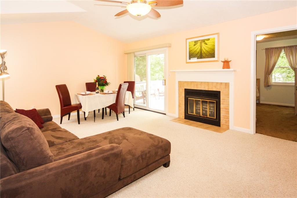 9223 Warwick Road Indianapolis, IN 46240 - Photo 4 of 20