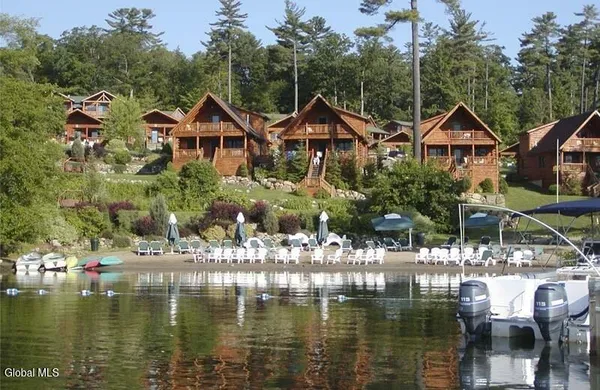 $19,900 | 3210 Lake Shore Drive, Unit LODGE 8 INTERVAL 1, Lake George, NY 12845