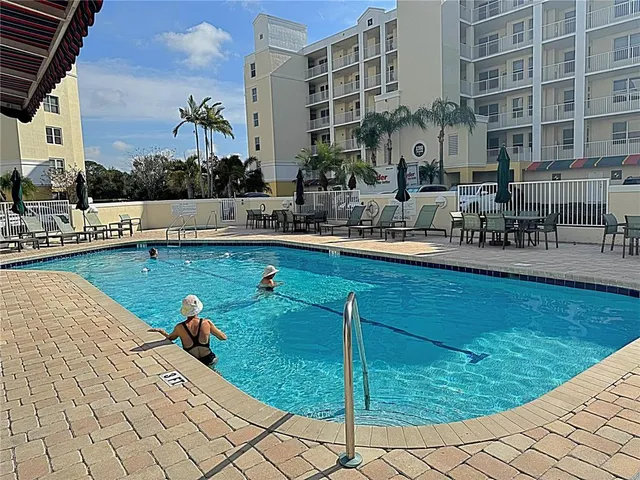 $2,495 | 1200 Country Club Drive, Unit 6304, Largo, FL 33771