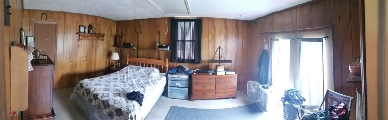 827 Hilltop Road Danville, KY 40422 - Photo 17 of 23 Master bedroom