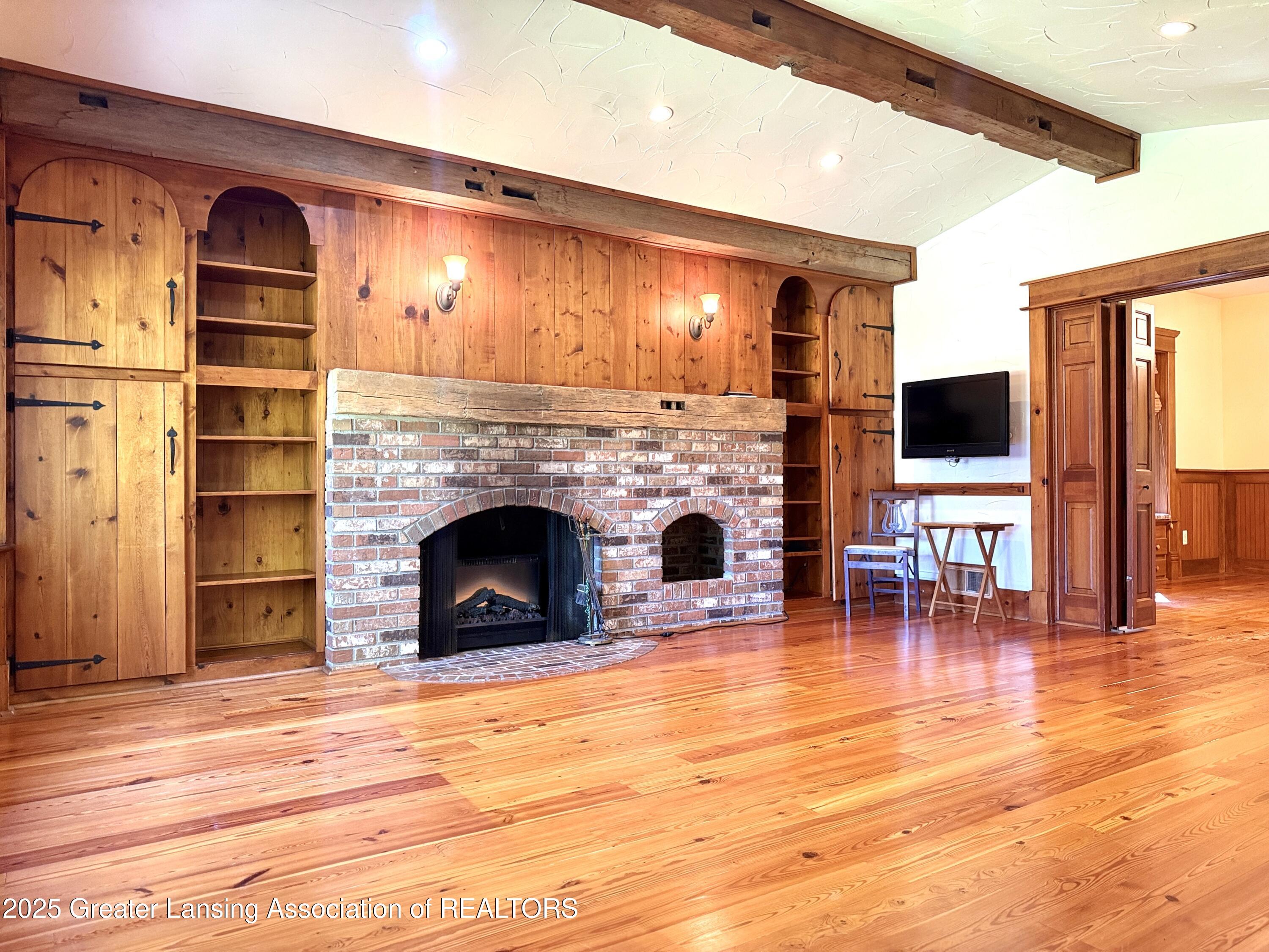 1474 Hatch Road Okemos, MI 48864 - Photo 26 of 89 IMG_5466