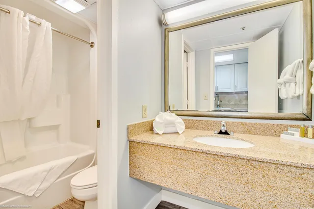 $229,900 | 3000 North Ocean Boulevard, Unit 1432, Myrtle Beach, SC 29577