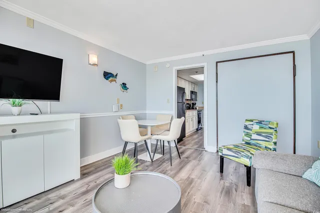 $229,900 | 3000 North Ocean Boulevard, Unit 1432, Myrtle Beach, SC 29577