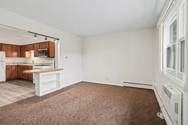 $135,000 | 759 Andover Street Southeast, Grand Rapids, MI 49548