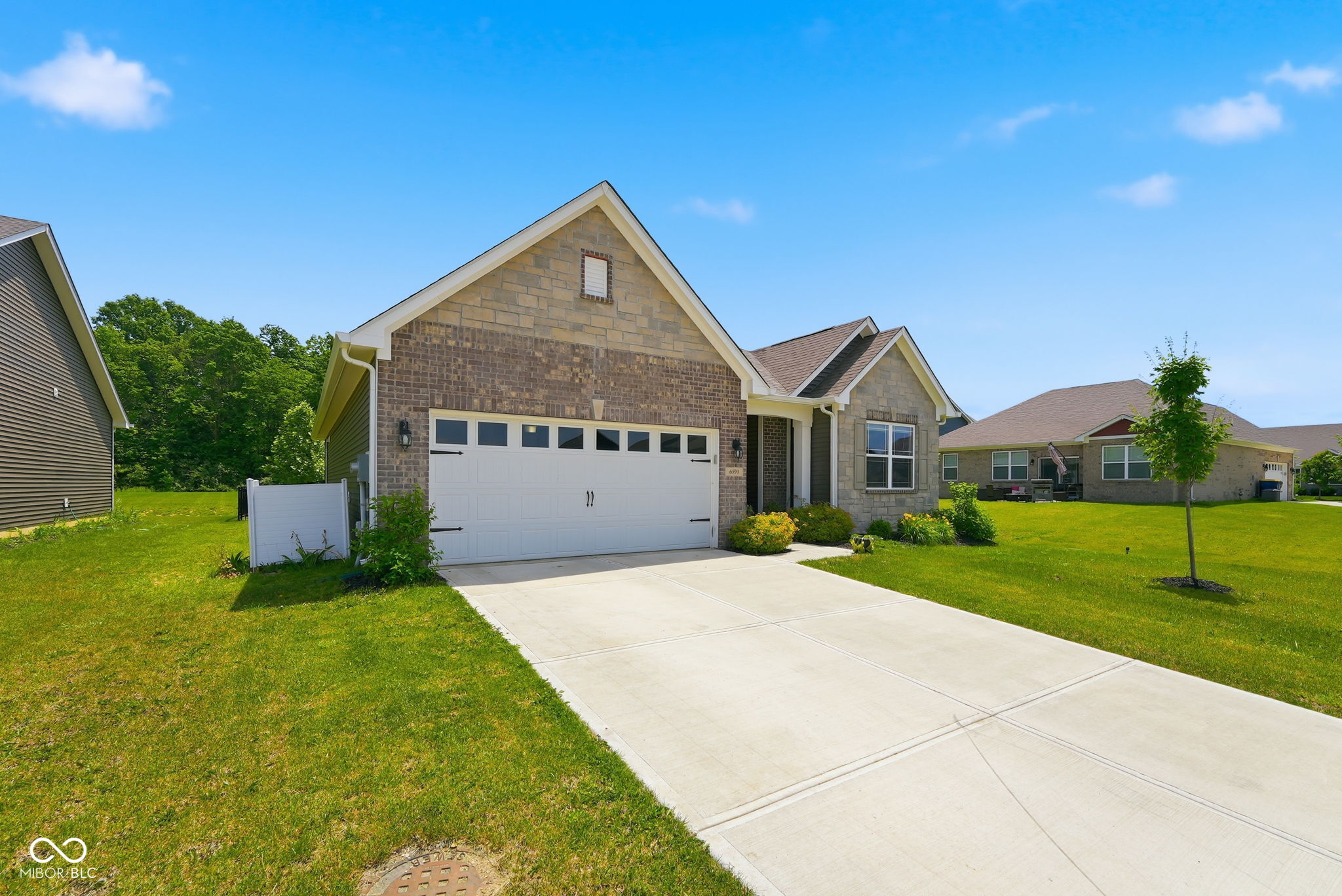 6599 Dunkirk Drive McCordsville, IN 46055 - Photo 2 of 47