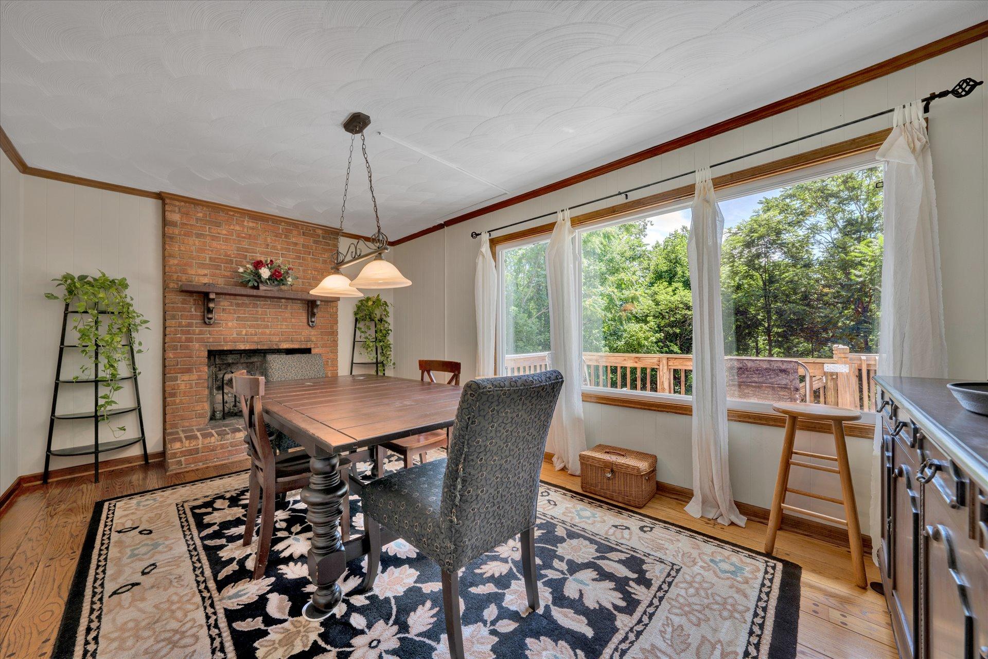 7062 Crown Road Roanoke, VA 24018 - Photo 12 of 48 photo11