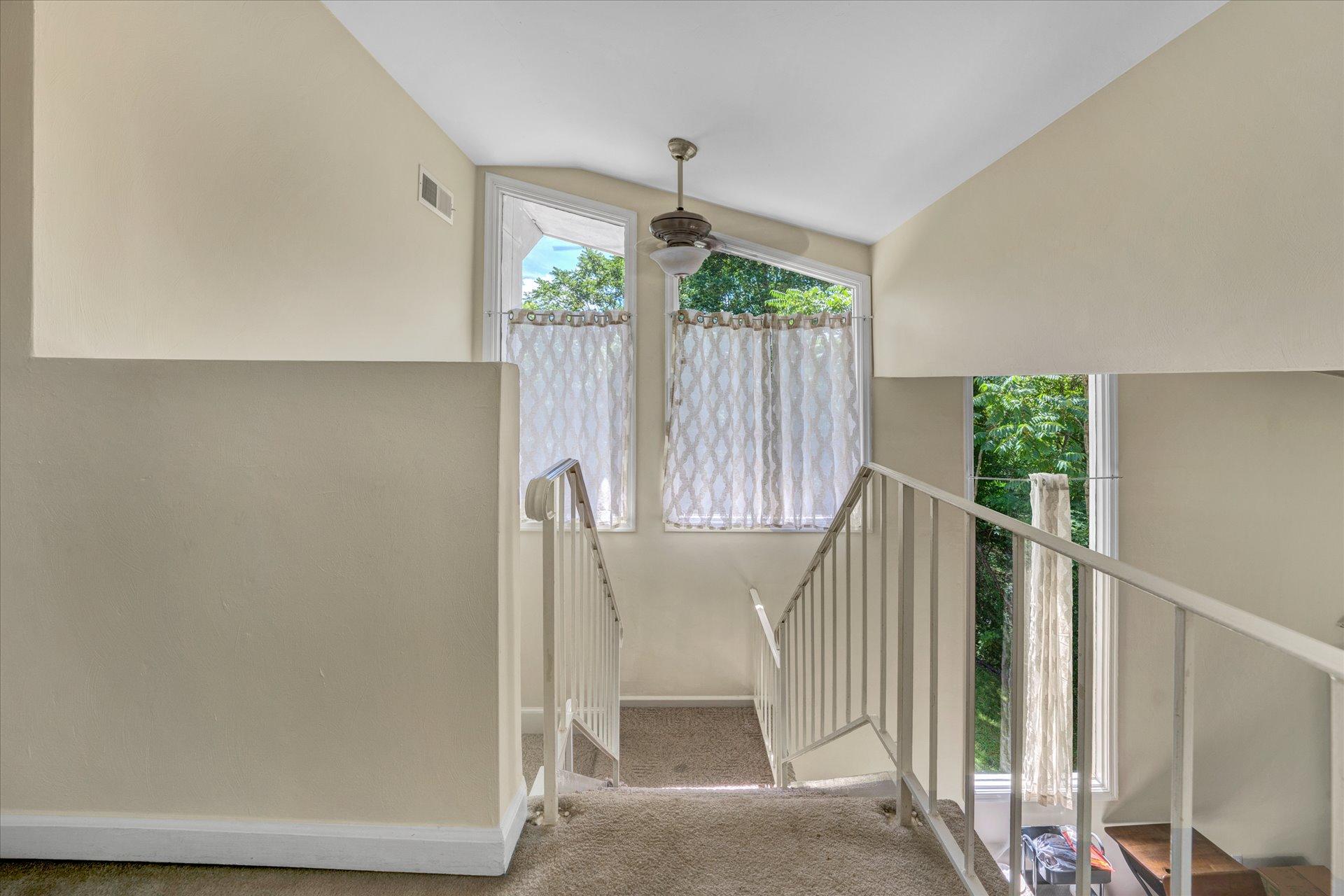 7062 Crown Road Roanoke, VA 24018 - Photo 15 of 48 photo14