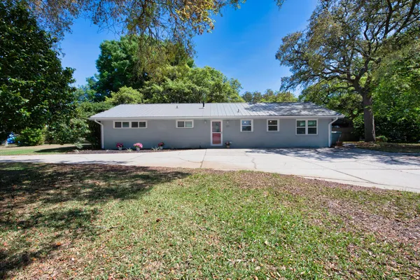 $350,000 | 300 Leah Miller Drive Northwest, Fort Walton Beach, FL 32548