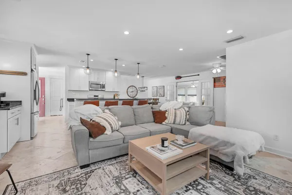 $350,000 | 300 Leah Miller Drive Northwest, Fort Walton Beach, FL 32548