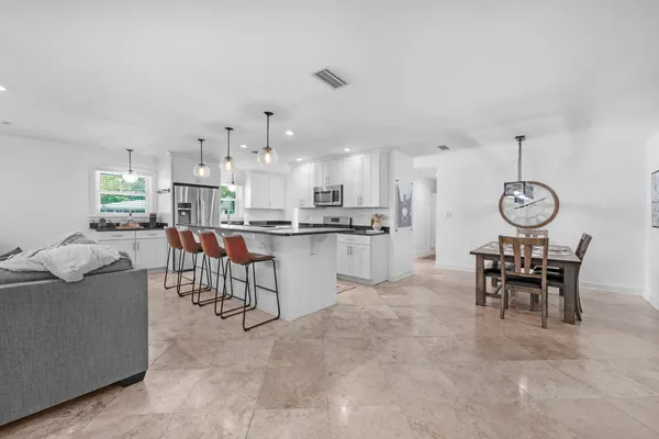 $350,000 | 300 Leah Miller Drive Northwest, Fort Walton Beach, FL 32548
