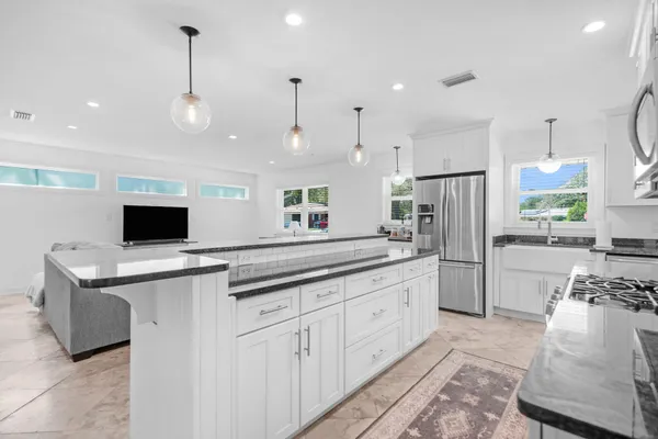 $350,000 | 300 Leah Miller Drive Northwest, Fort Walton Beach, FL 32548