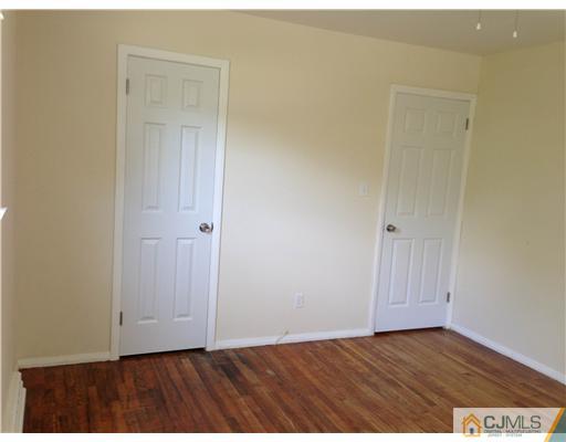 53 Mimi Road Old Bridge, NJ 08857 - Photo 11 of 22 Gallery Image 11