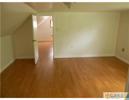 53 Mimi Road Old Bridge, NJ 08857 - Photo 13 of 22 Gallery Image 13