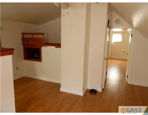 53 Mimi Road Old Bridge, NJ 08857 - Photo 5 of 22 Gallery Image 5