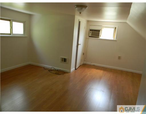 53 Mimi Road Old Bridge, NJ 08857 - Photo 6 of 22 Gallery Image 6