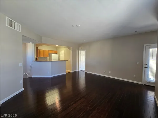 $1,550 | 5855 Valley Drive, Unit 2076, North Las Vegas, NV 89031