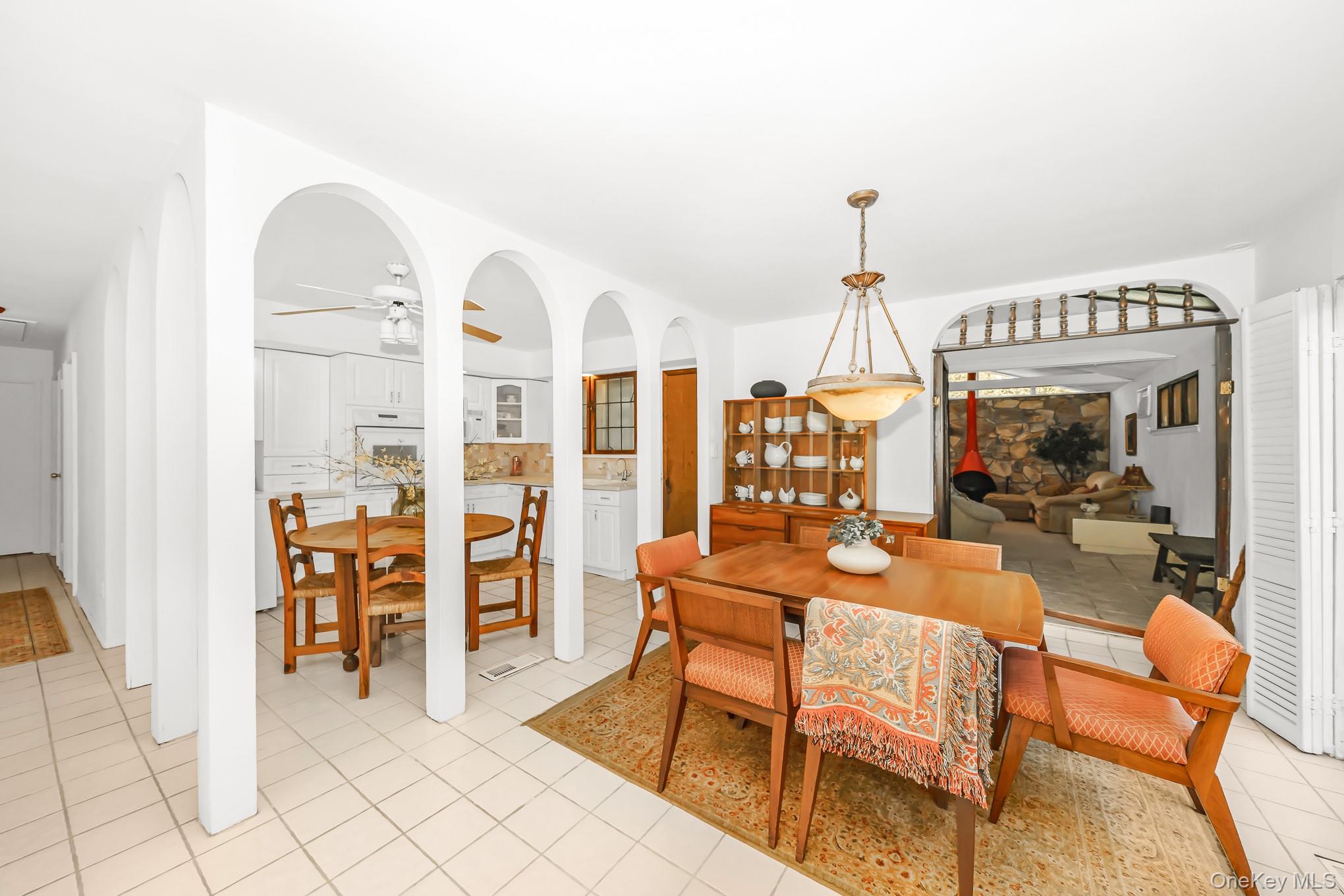 10 Rye Place Commack, NY 11725 - Photo 6 of 25