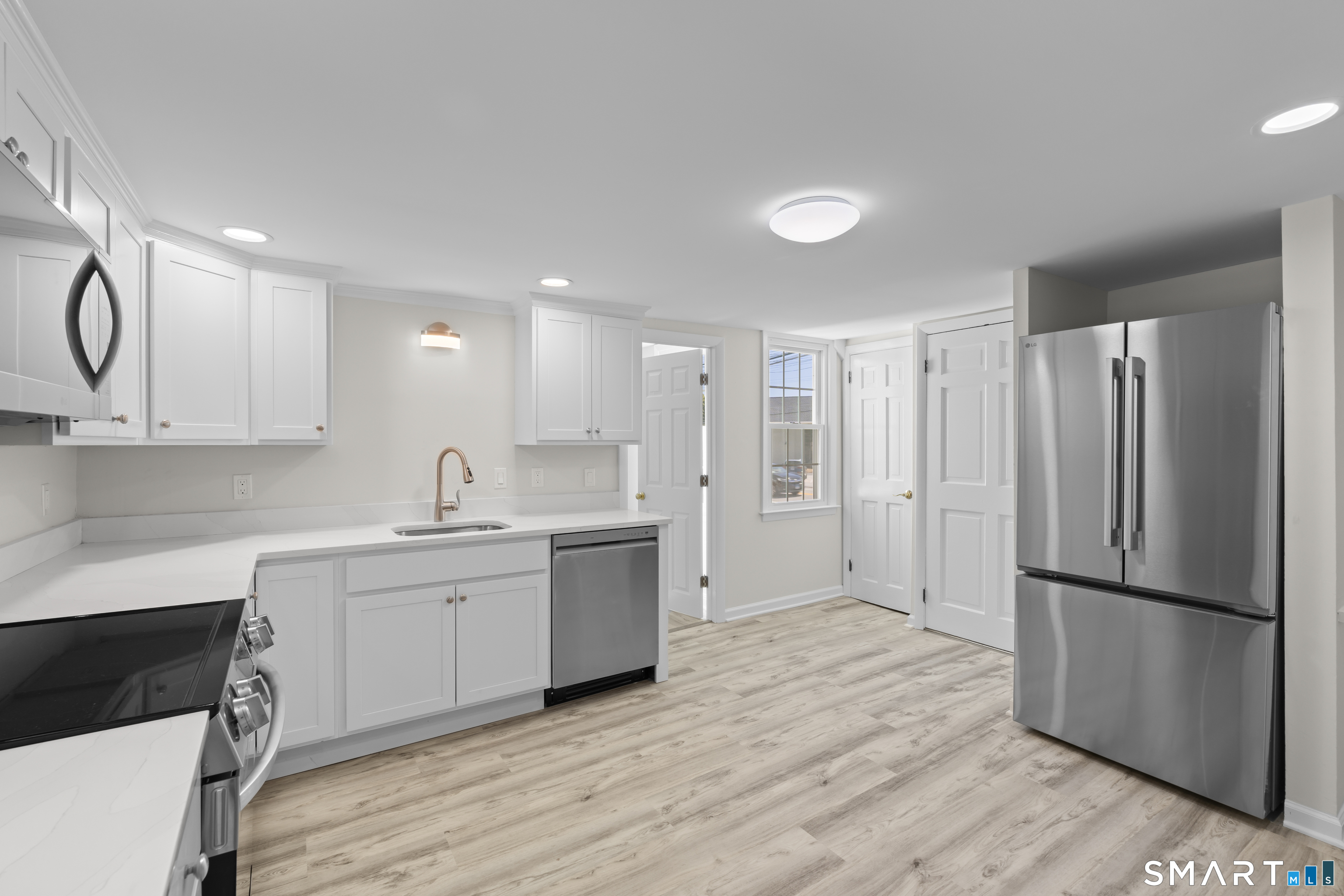 1280 Boston Post Road Westbrook, CT 06498 - Photo 7 of 37 Gallery Image 7
