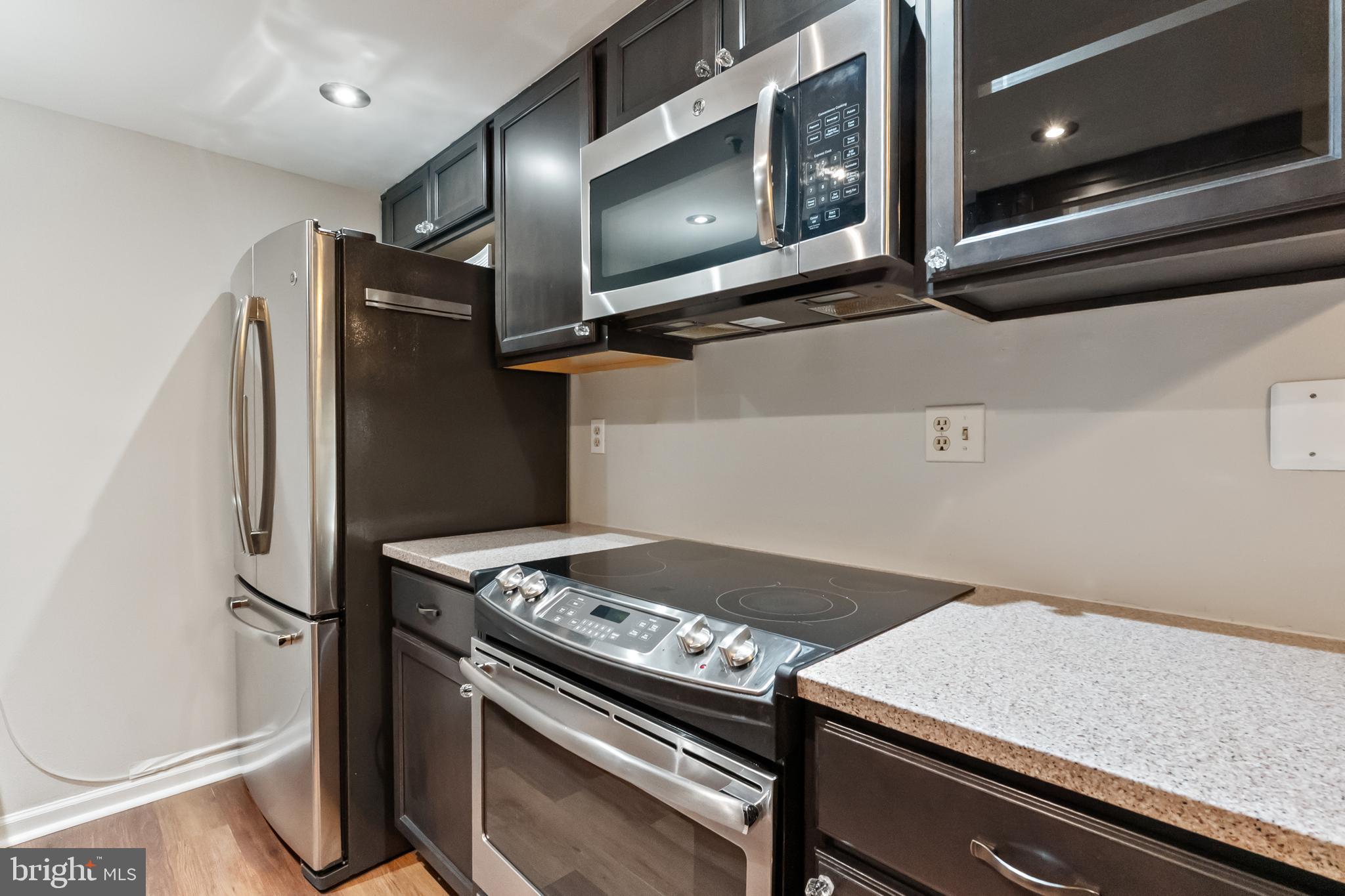 5911 Edsall Road, Unit 201 Alexandria, VA 22304 - Photo 13 of 25