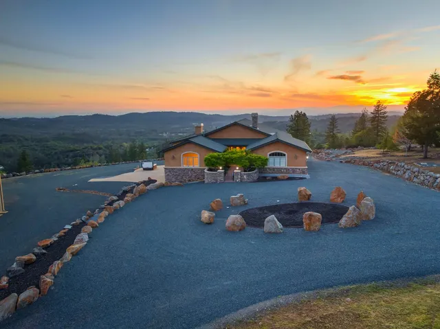 $1,449,000 | 15324 Gamble Court, Rough and Ready, CA 95975